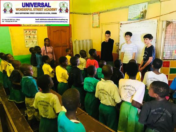 Universal Wonderful Street Academy, en Accra (Ghana)