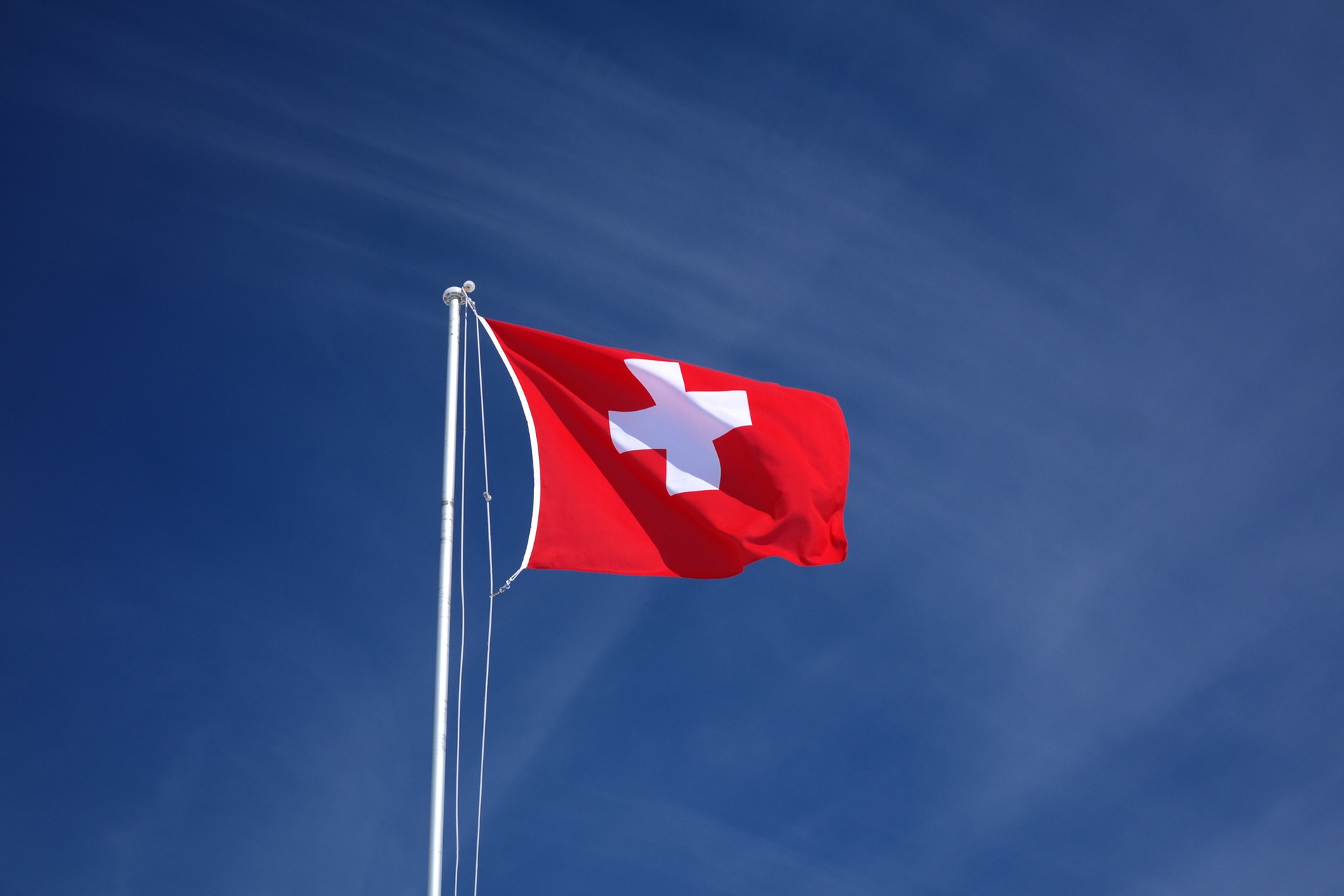 Sale of Cannabis with up to 1% THC Legal in Switzerland